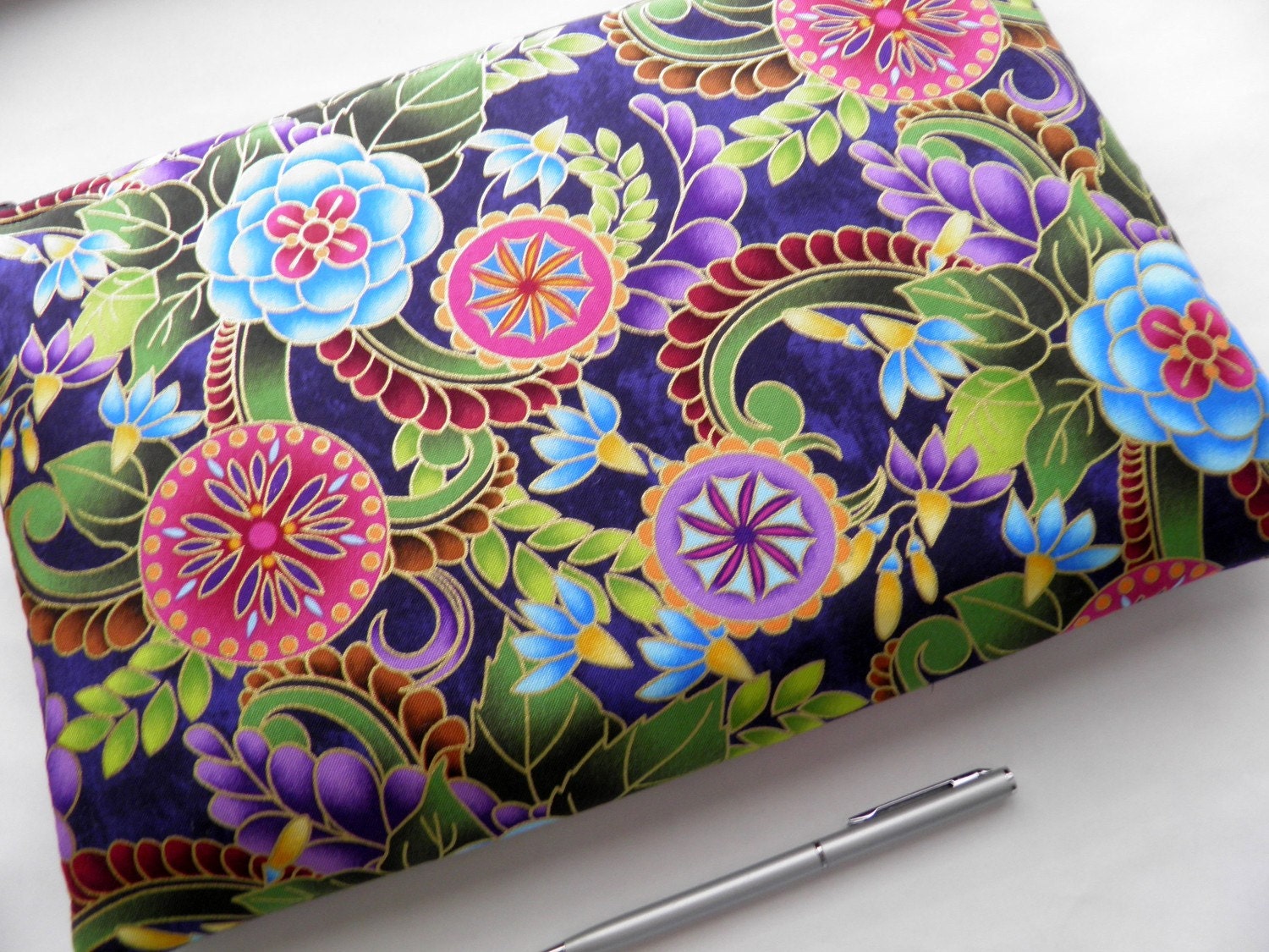 MacBook Air 11 inch Sleeve Case Pouch Padded Zippered in Polynesian Master