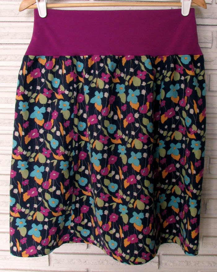SALE A-Line Skirt, Linen Floral size Large
