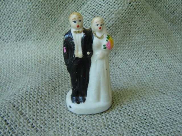 Vintage Porcelain Bisque Bride And Groom Wedding Cake Topper Made In Japan