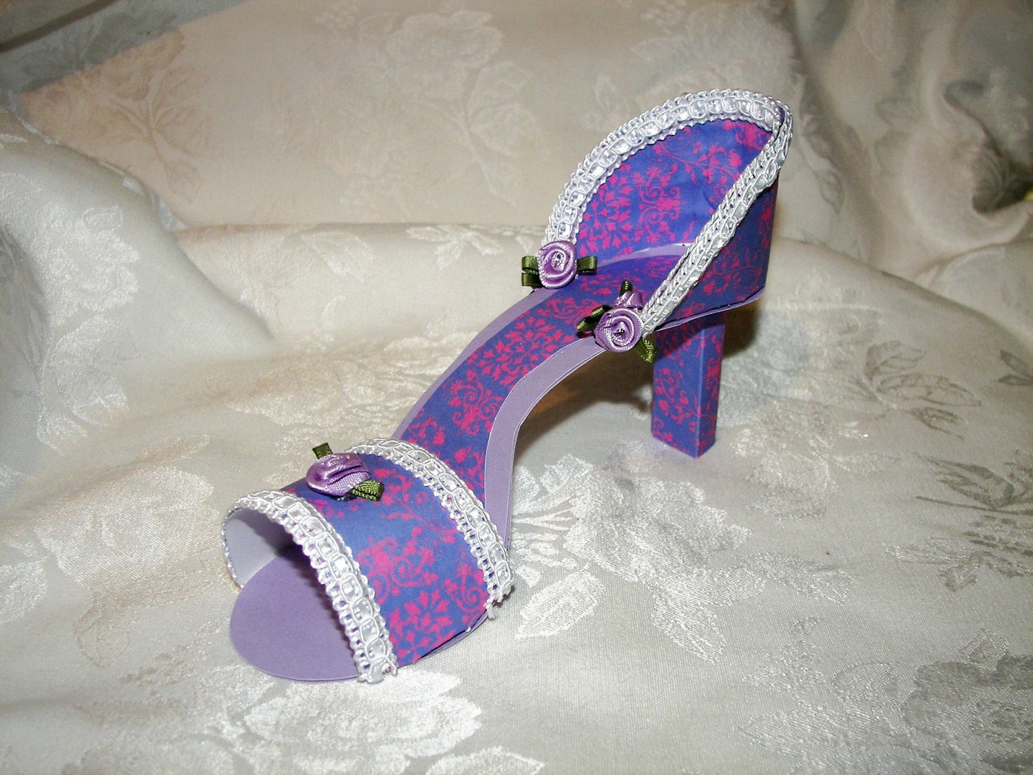 Paper shoe slipper favor