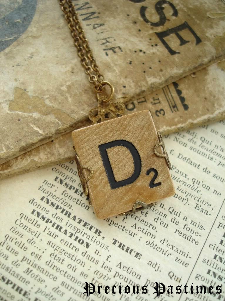 D necklace