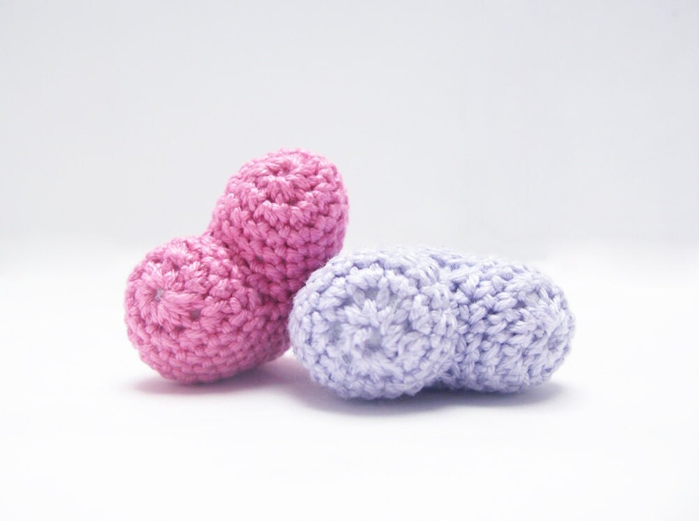 Wedding Favor Crochet Hearts Valentine Pink and Lavender From cherrytime