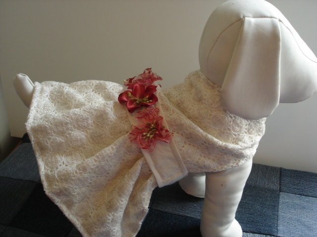 Ivory Red Flower Wedding Dress Size Small From PawsitvelyUnique