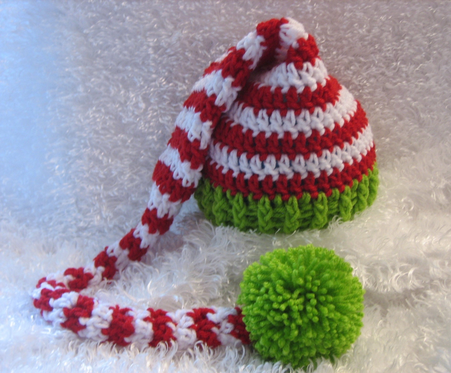 How to Crochet Christmas Tree Skirts | eHow.com