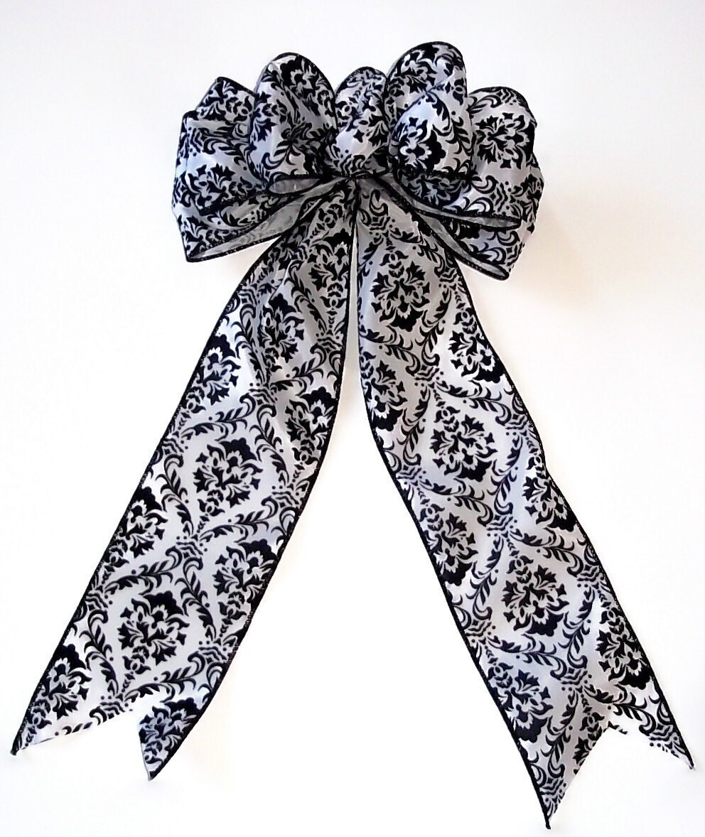 Damask Bows for Weddings Pew