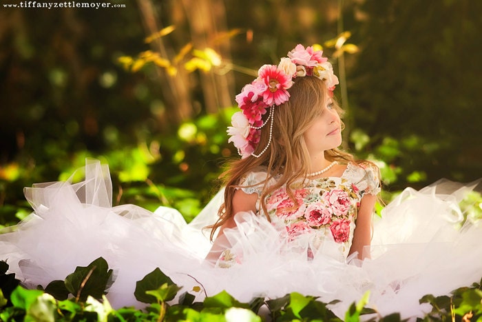LITTLE GIRLS FORMAL DRESSES - The Dress Shop
