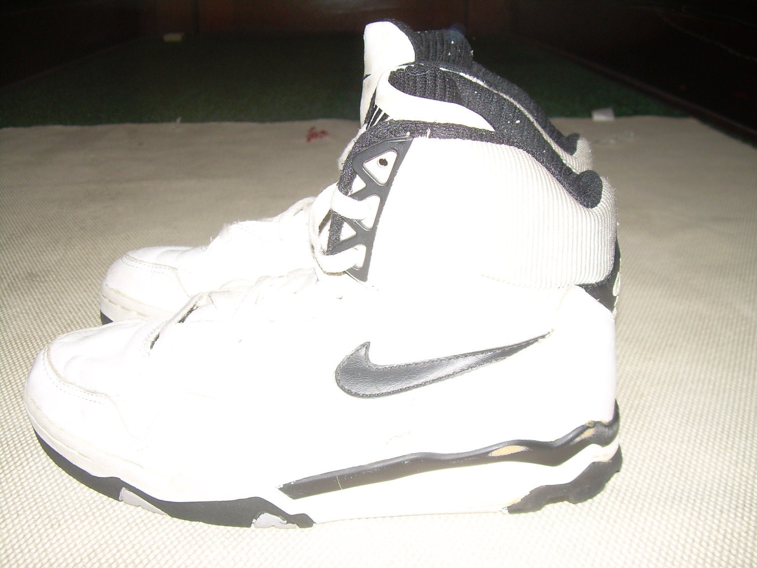 More information about Womens High Top Basketball Shoes on the site
