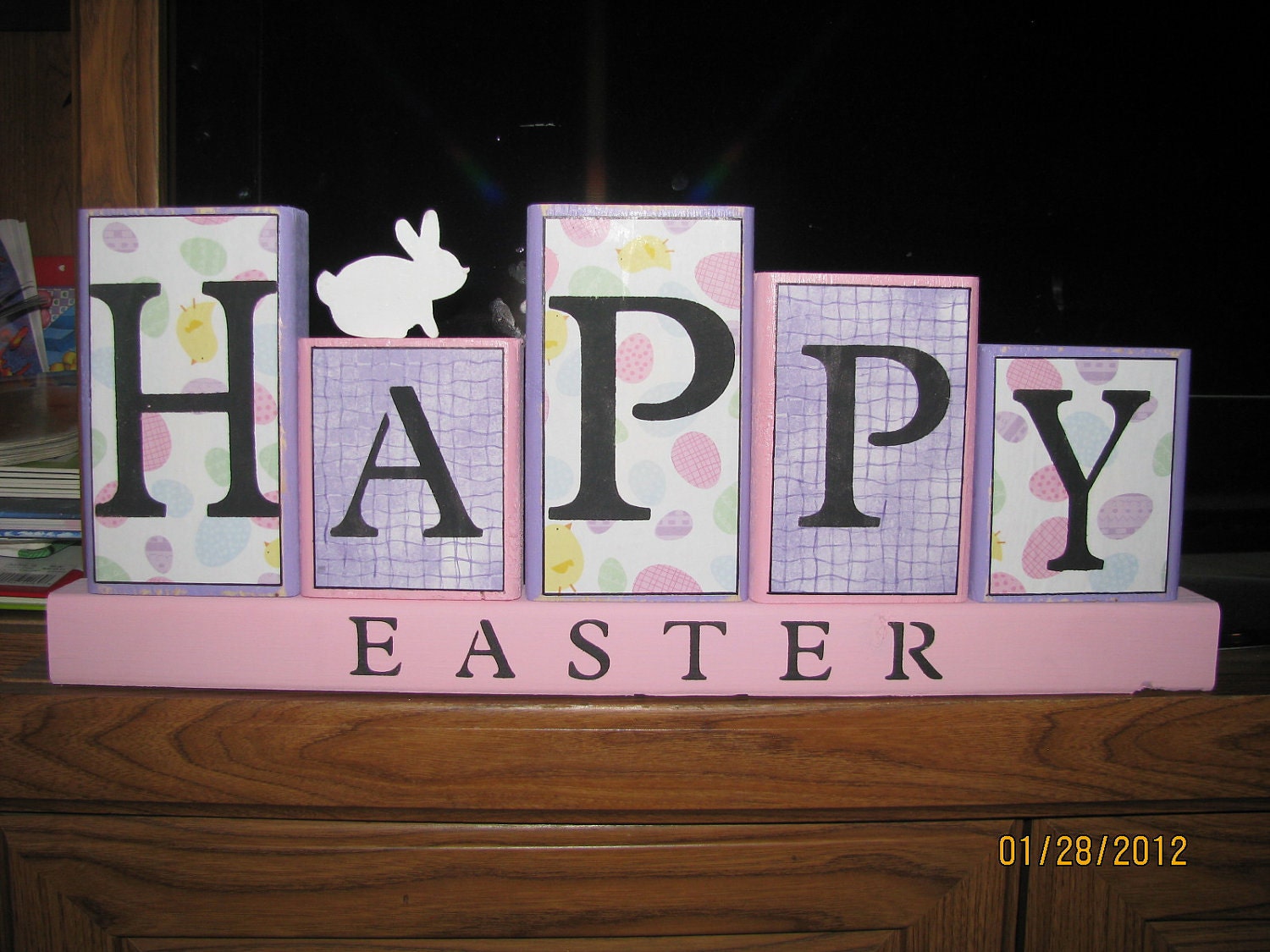 happy easter sign