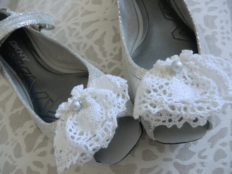 Silver Ballet Flats DKNY Convertible White Lace Wedding Shoes 71 2 B
