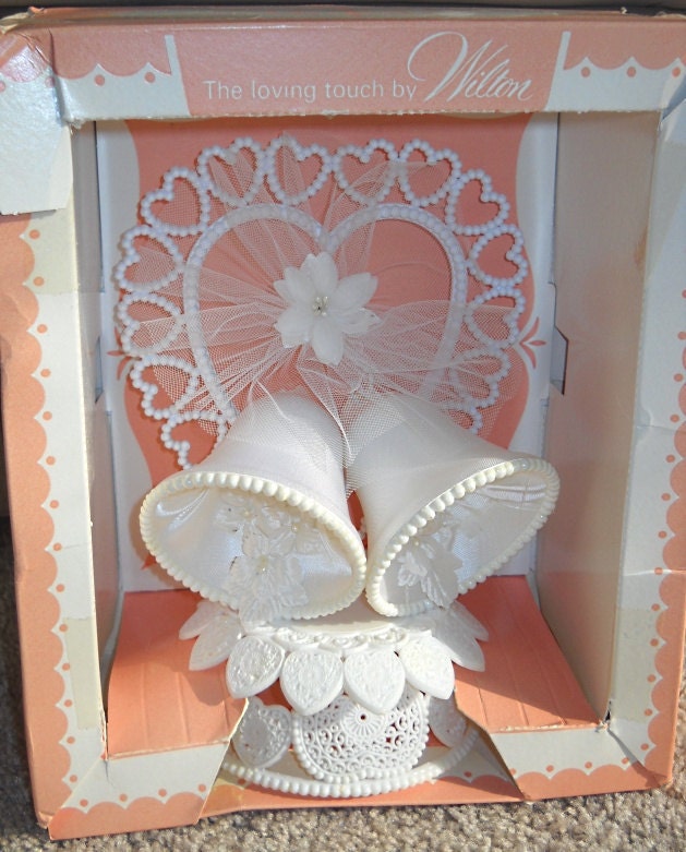 Hearts and Bells Wilton Wedding Cake Topper in Box 1980 39s
