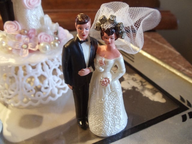 Miniature Wedding Cake Topper Bride 1950's 60's Hard Plastic with Veil and