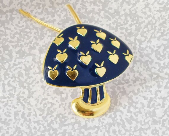 Mushroom Necklace