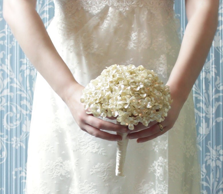Wedding Flowers Bridal Bouquet of Ivory Pearl Beaded Flowers Wedding 