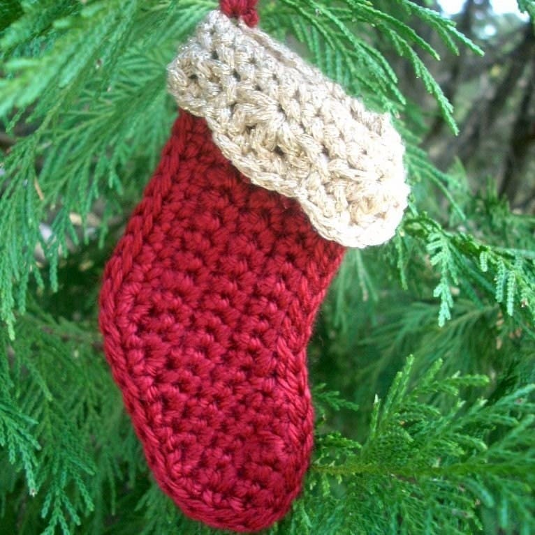 Crochet Ornament Covers - LoveToKnow: Answers for Women on Family