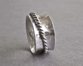 Sterling Spinner ring with Sterling Twist Band
