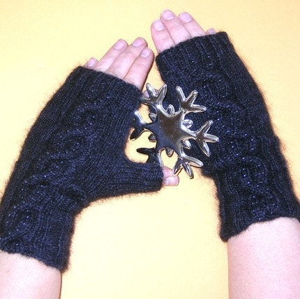 Honeycomb Cable Fingerless Gloves Pattern by Alexa Ludeman