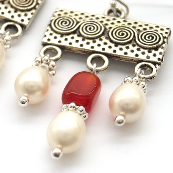 Pearl earrings gemstone carnelian swirl by BlueForestJewellery
