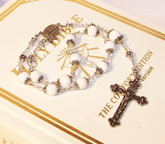 SPECIAL PRICE - Holy Spirit / First Holy Communion Decima Rosary