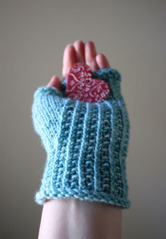 What are easy fingerless mitten knitting instructions? | The