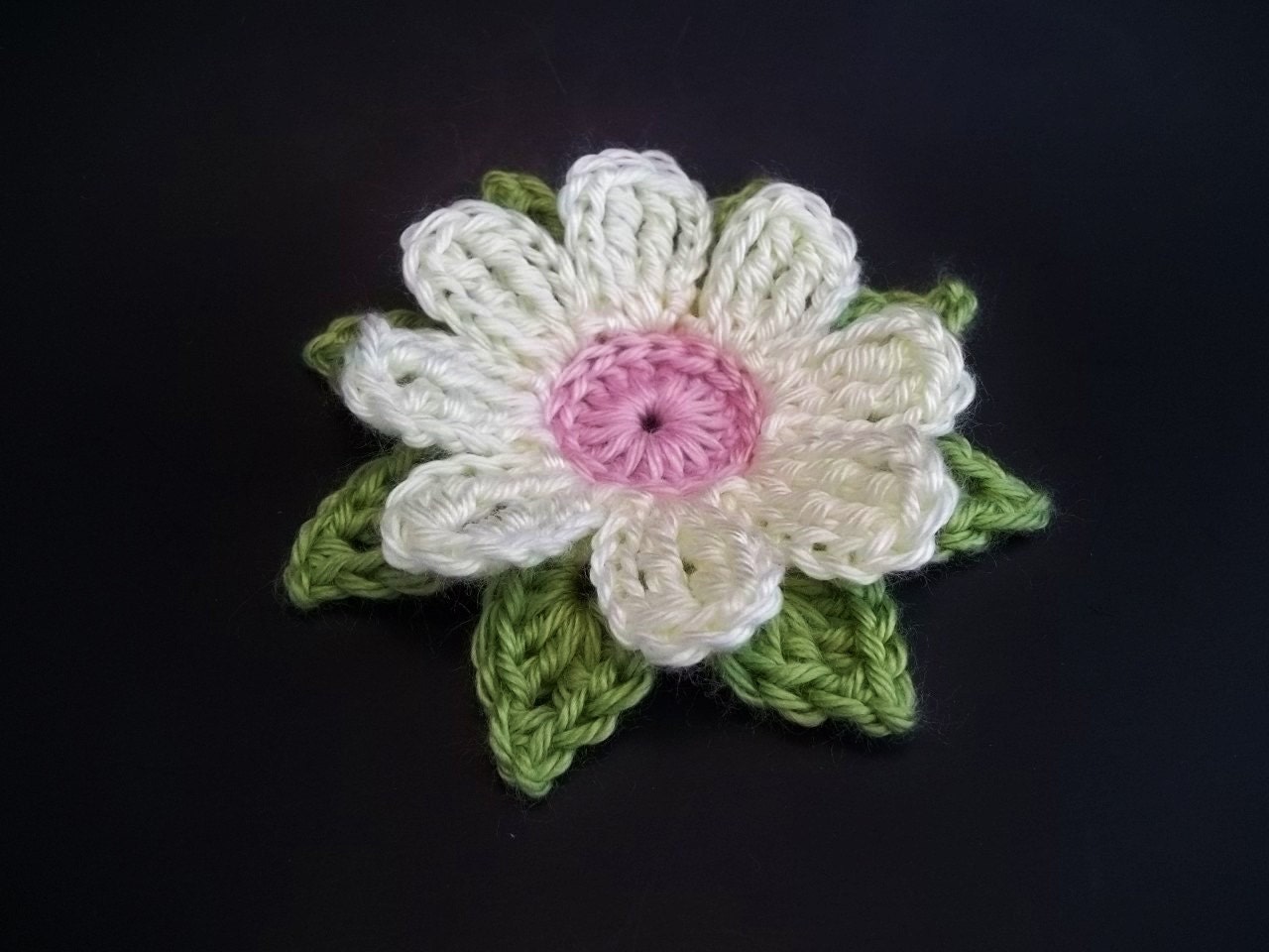 Crochet Flower | Yellow Daisy - Crafts - Free Craft Patterns