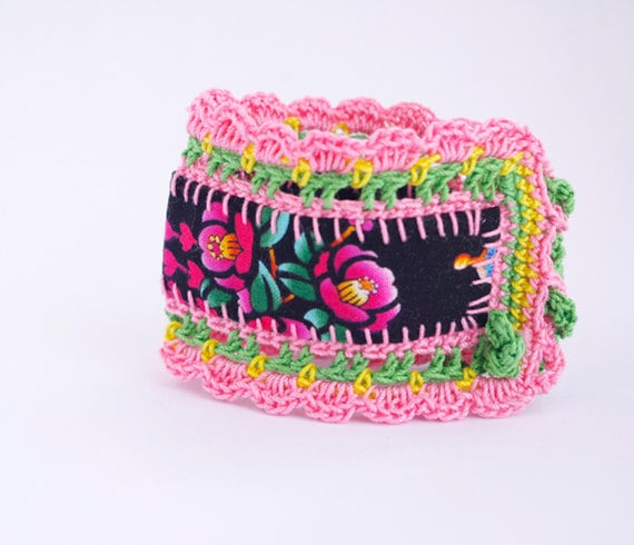 Lace Wrist Cuff Pink Bracelet Japanese fabric jewelry