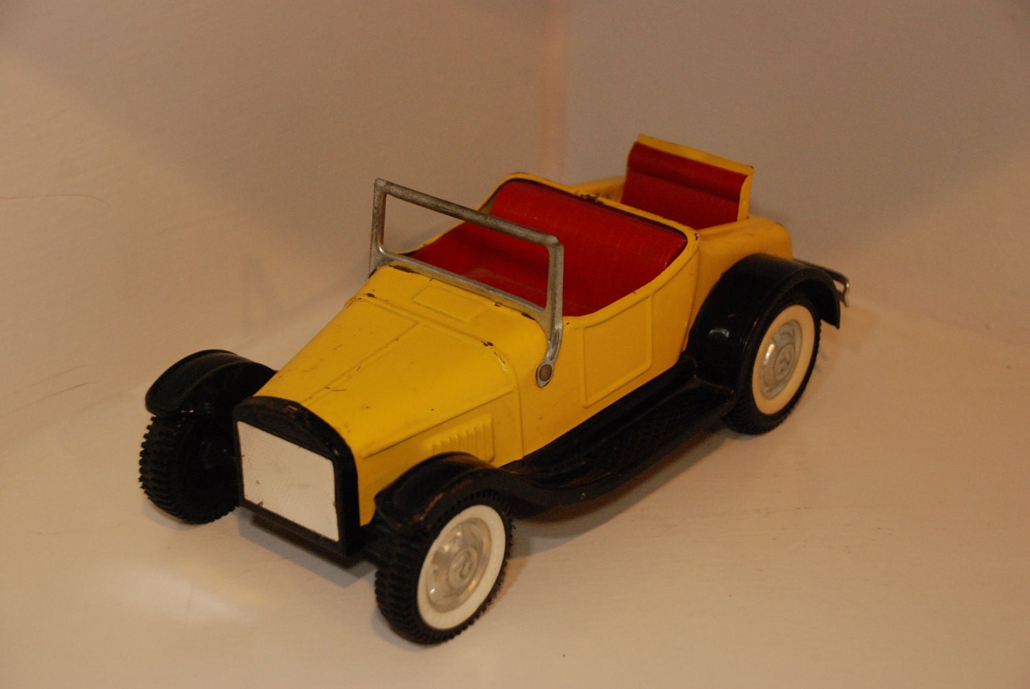 Nylint toys rockford ill ford roadster #1