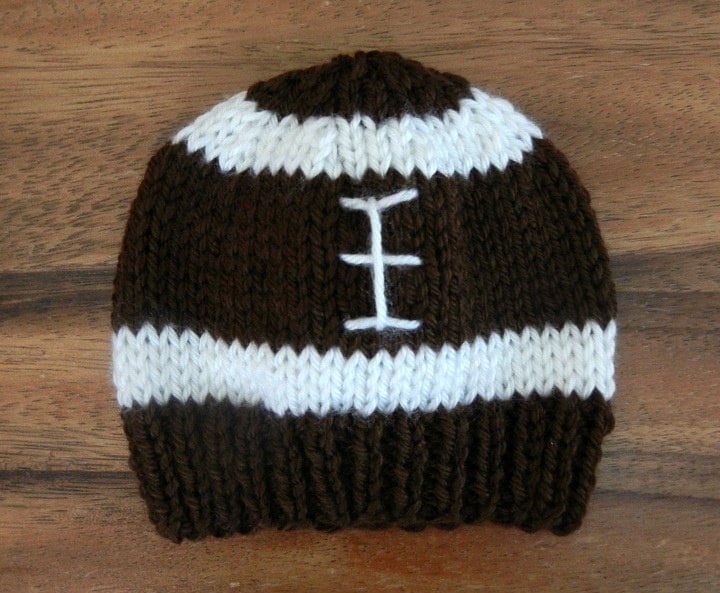 NobleKnits Knitting Blog: FREE PATTERN - Cheeky Charlie&apos;s Hat for Guys