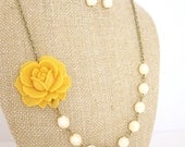 Yellow Necklace Yellow Jewelry Flower Necklace Mustard Yellow Bridesmaid Jewelry Bridesmaid Necklace Rustic Wedding Jewelry