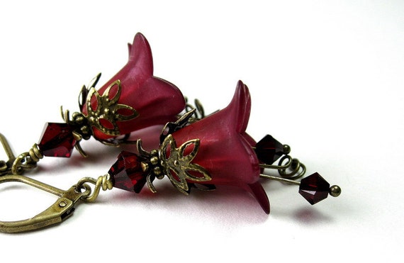 Burgundy Red Vintage Style Lucite Flower Earrings by jewelrybyNaLa ...