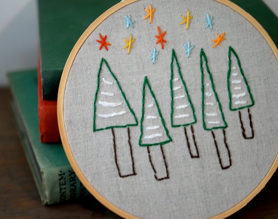 Holiday Embroidery Hoop Art: Whimsical Christmas Trees and Stars. 6" Vintage Embroidery Hoop.
