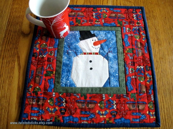 Snowman Snack Mat Snowman Table Topper Small wall by twistedsticks