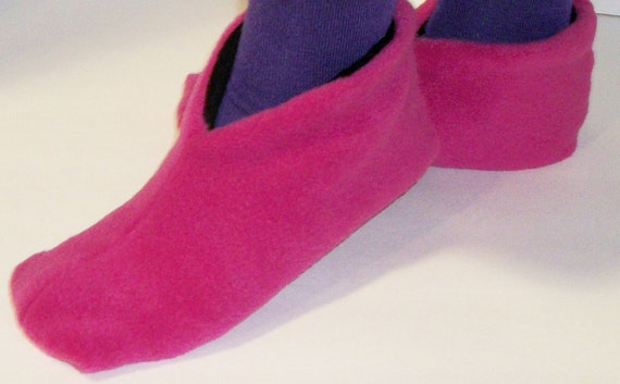 Sew Easy Reversible Fleece Slippers pdf Sewing Pattern
