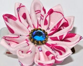 Flower hair accessory- Pink and fuchsia pointed petal fabric kanzashi flower hair clip