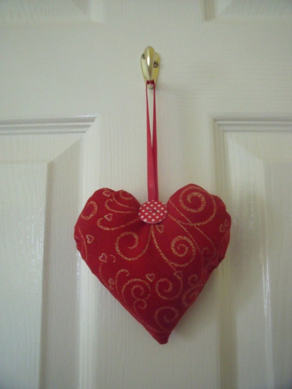 Hanging heart shaped decoration by Fabrilushus on Etsy