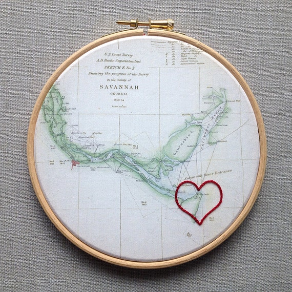 Cotton anniversary gift: Vintage map framed in 6" wooden hoop. Symbol hand-embroidered round your chosen location.