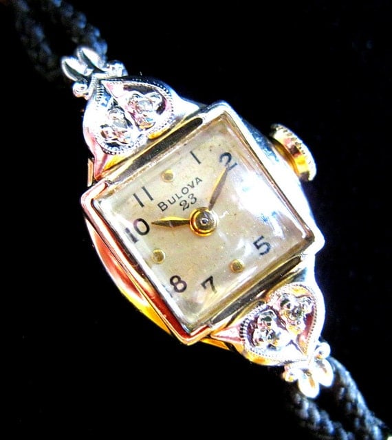 Old bulova watches online prices