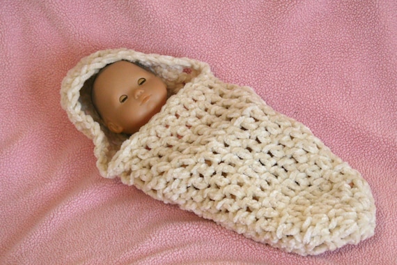 Lil' Hooded Cocoon (Ivory)