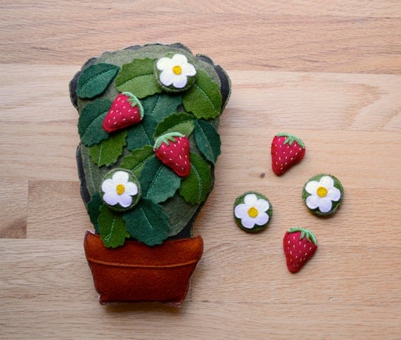 Strawberry Montessori Work. Handmade Summer Fruit Counting and Sorting Toy by Aly Parrott on Etsy. Made to Order.