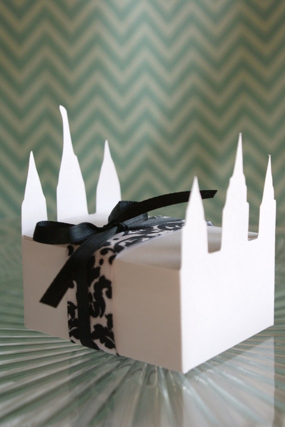 Temple Treat Boxes --  Set of 12