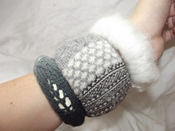 Small Sweater Bangle