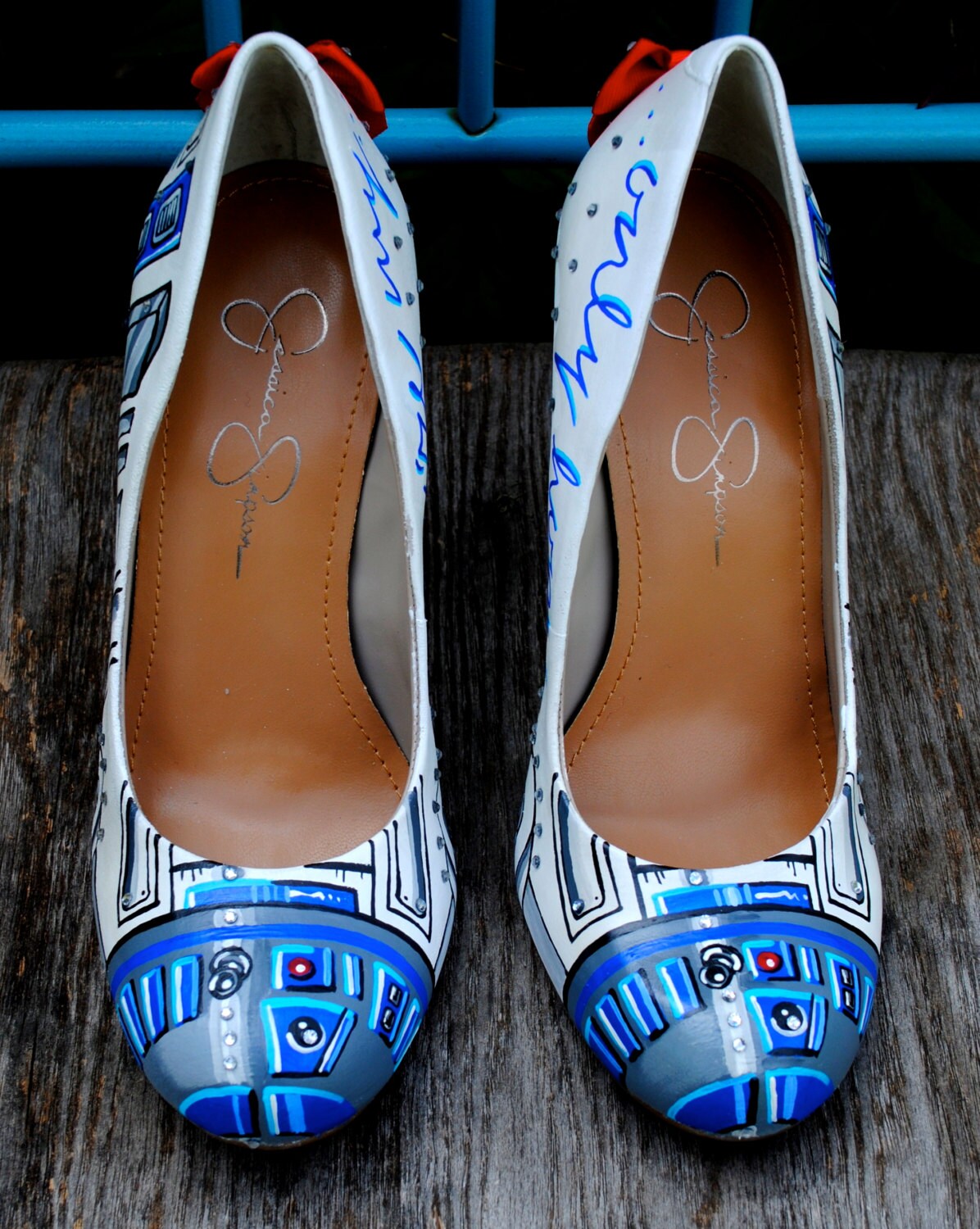 r2d2 high heels