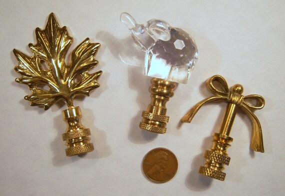 Three Vintage Lamp Finials Elephant, Leaf and a Bow