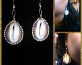 cowrie shell and zipper dangle earrings