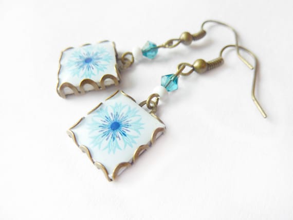 Springtime Scandinavian pattern tile earrings. Nordic flower. Pastel blue and white scandinavian flower.