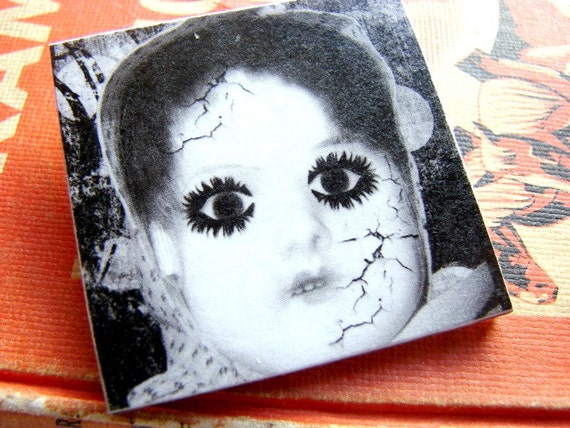 Big Pin Brooch Big Eyed Doll Face  Paper and by mimiandlucy