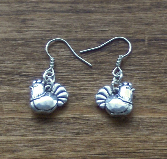 Chicken Earrings by beadingshaz on Etsy