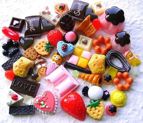 WHOLESALE Kawaii Cabochons 50 Sweets Set 19 von DecoSweets auf Etsy