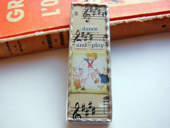 Soldered Glass Art Pendant Dance and Play Little von mimiandlucy