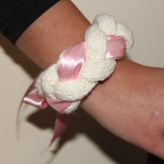 Braided Knitted Cuff Bracelet bangle with pink von faustapink900