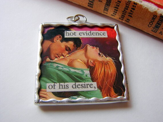 Soldered Glass Pendant Romance Novel Hot Evidence von mimiandlucy